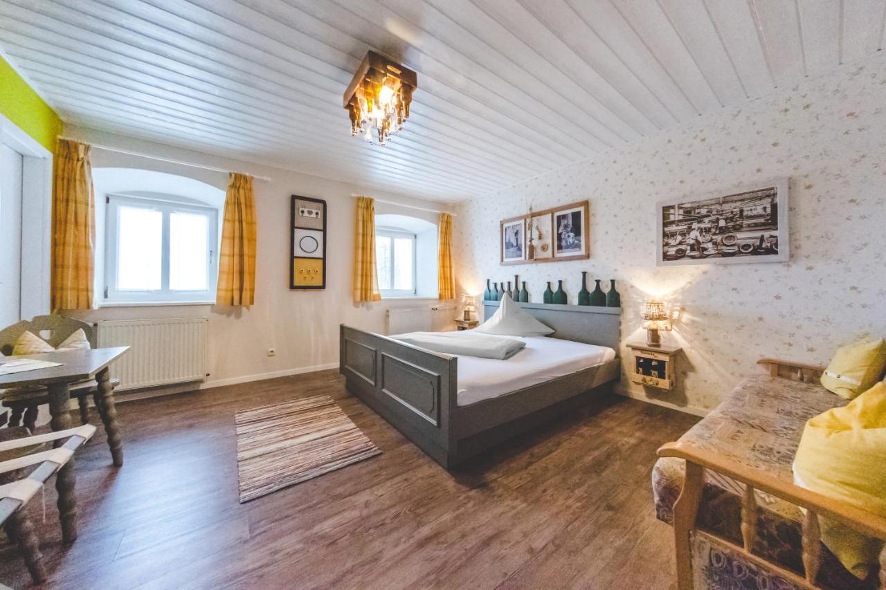 Berggasthof Hotel Duftbraeu I Ruhige Alleinlage I Mitten Im Gruenen Samerberg Esterno foto